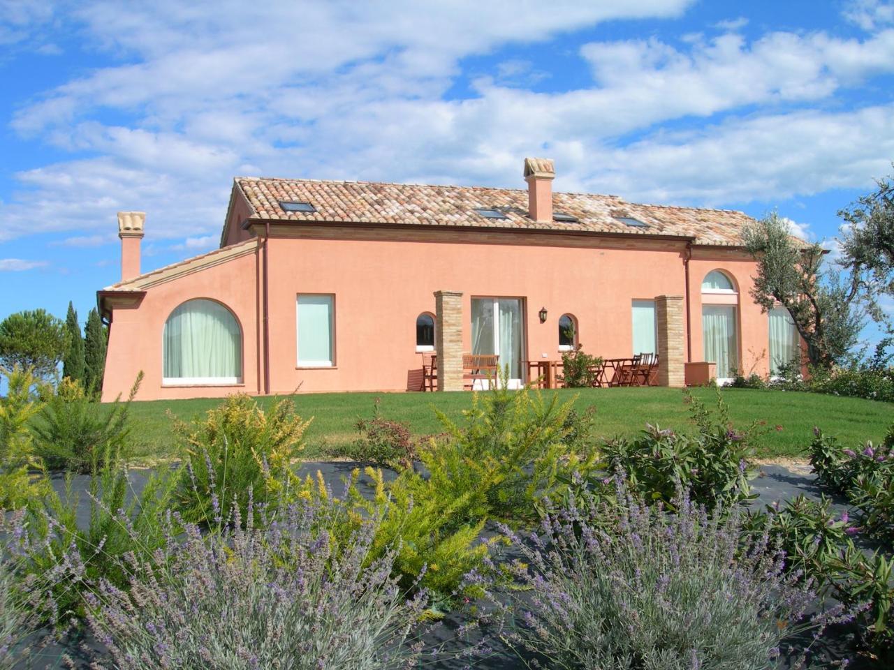 Nontiscordardime B&B Villa Agriturismo Civitanova Marche Exteriér fotografie